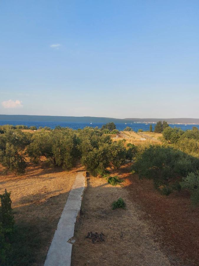 Apartmani Ciklic Dobropoljana Exterior foto